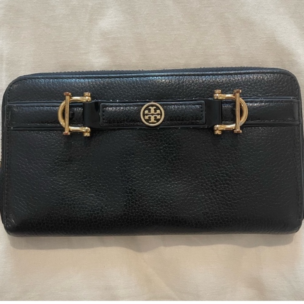 Tory Burch Jaden Horsebit Wallet